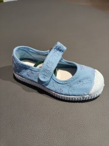 Pachnące trampki na rzep Cienta 76998 Azul Sky