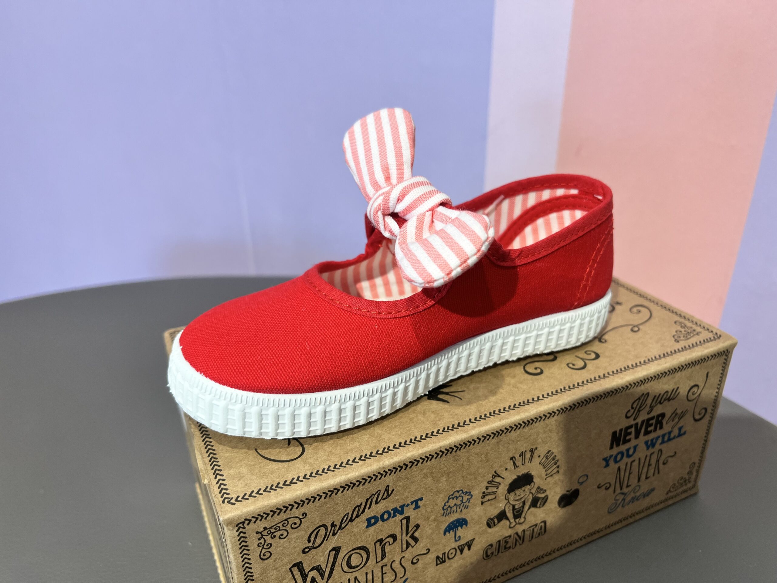 Trampki Cienta 53002 Rojo
